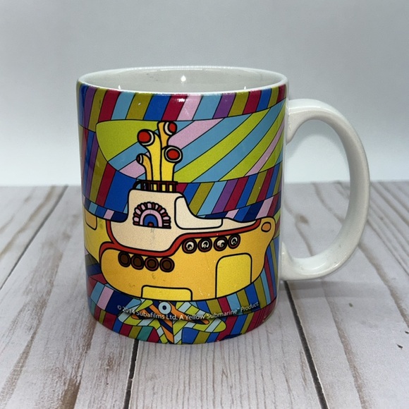 VANS x Beatles Yellow Submarine Footwear Promo 2014 12oz Coffee Mug - Picture 3 of 8